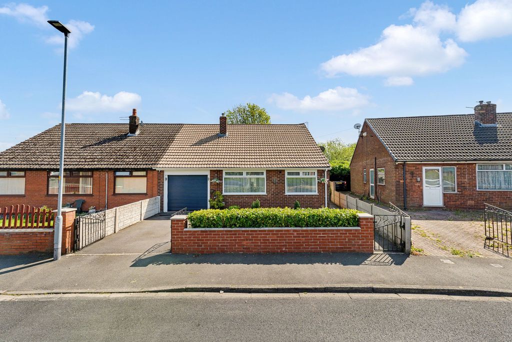 Property photo 1 of 26