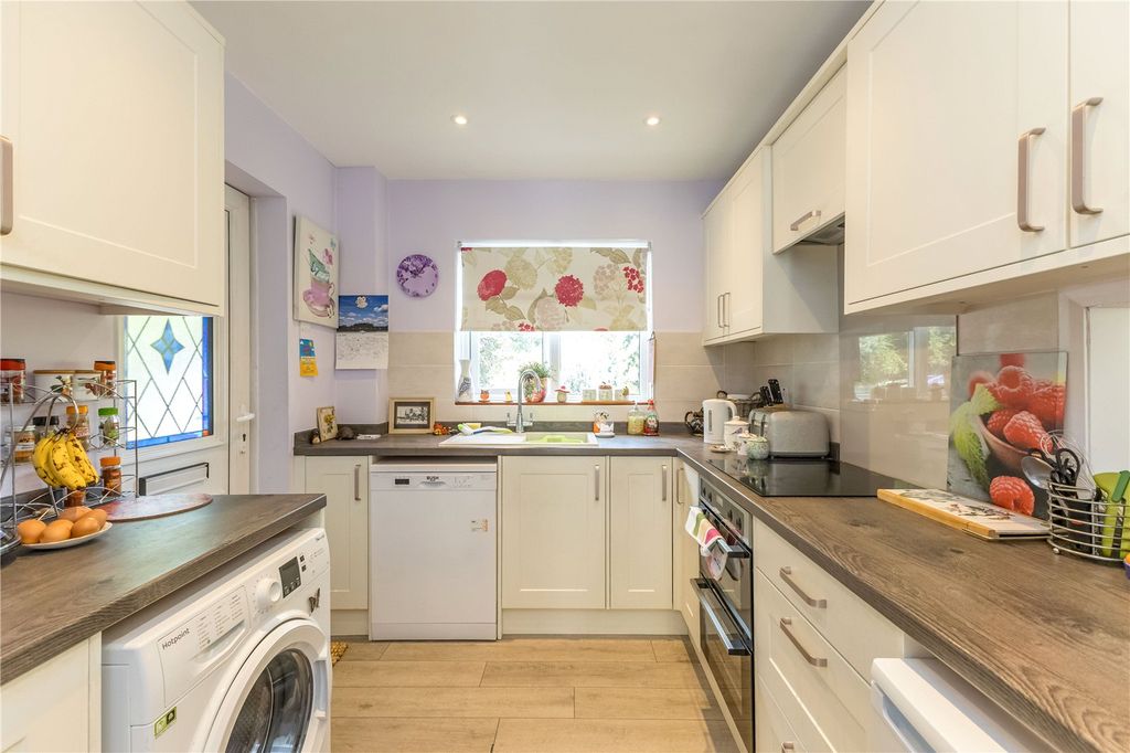 Property photo 2 of 22 Kitchen