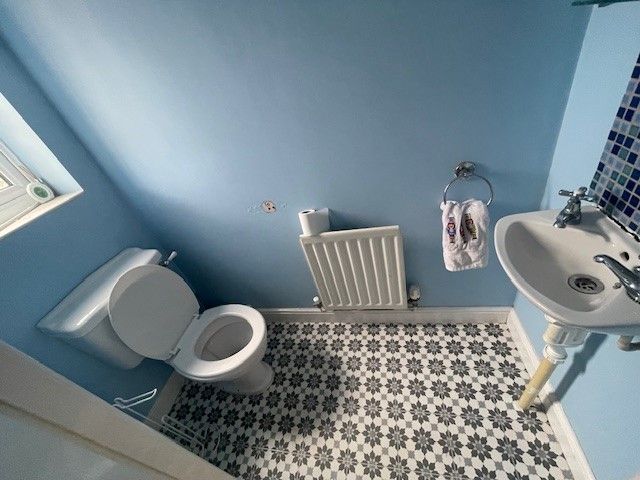 Property photo 2 of 5 Cloakroom/wc