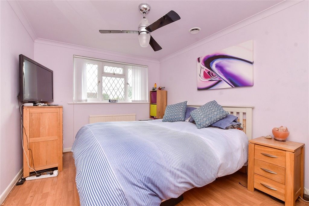 Property photo 1 of 14 Bedroom 2