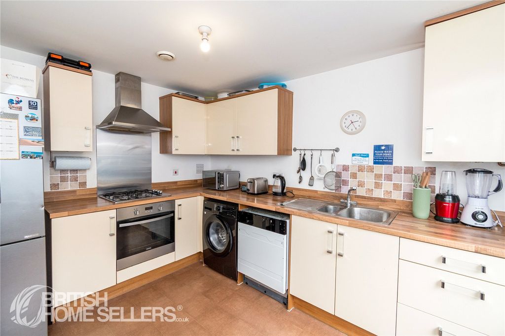 Property photo 3 of 17 Picture No. 77