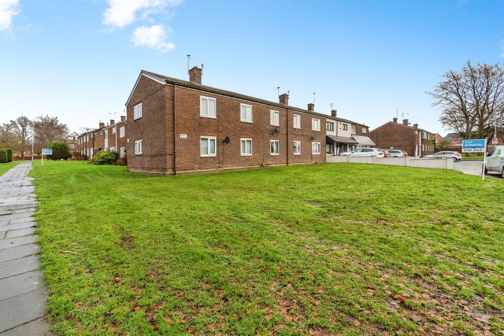 Property photo 1 of 15