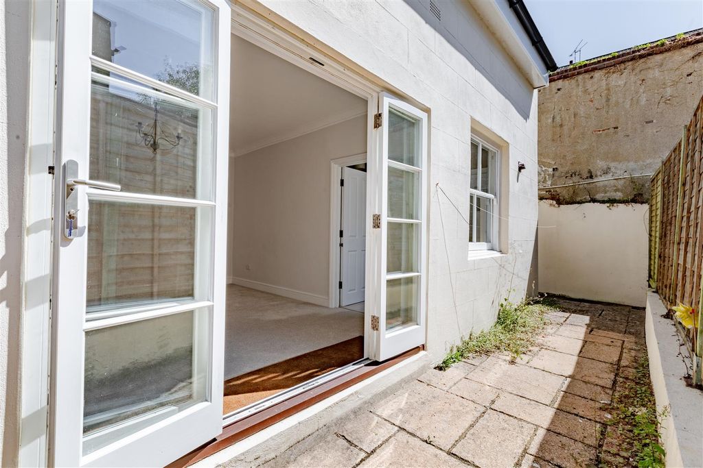 Property photo 3 of 8 Patio