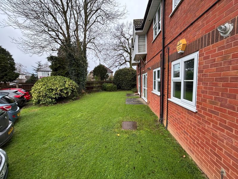 Property photo 2 of 13 Photo 6