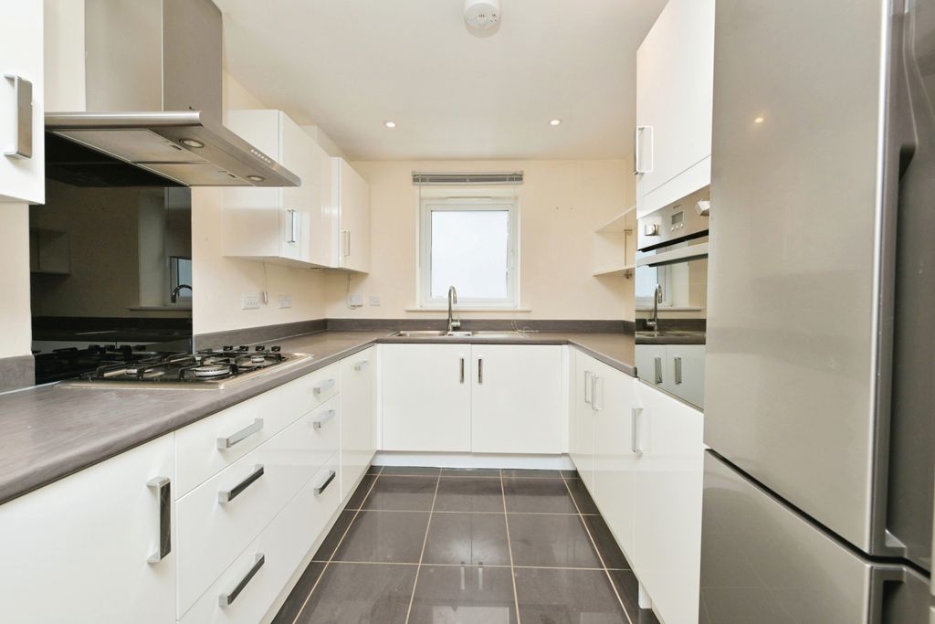 Property photo 2 of 9 View