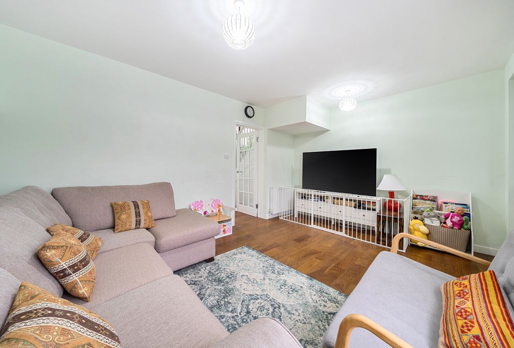 Property photo 3 of 9 1420146-11-69A184...