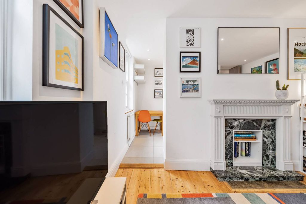 Property photo 2 of 7