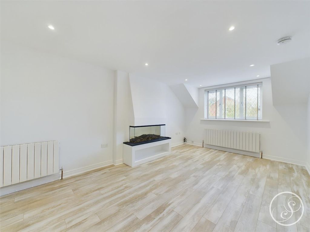 Property photo 2 of 7 Cam02071G0-Pr0254-Still002.Jpg