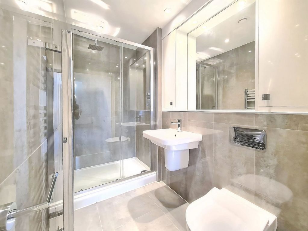 Property photo 3 of 18 Pbox-Img.Jpg