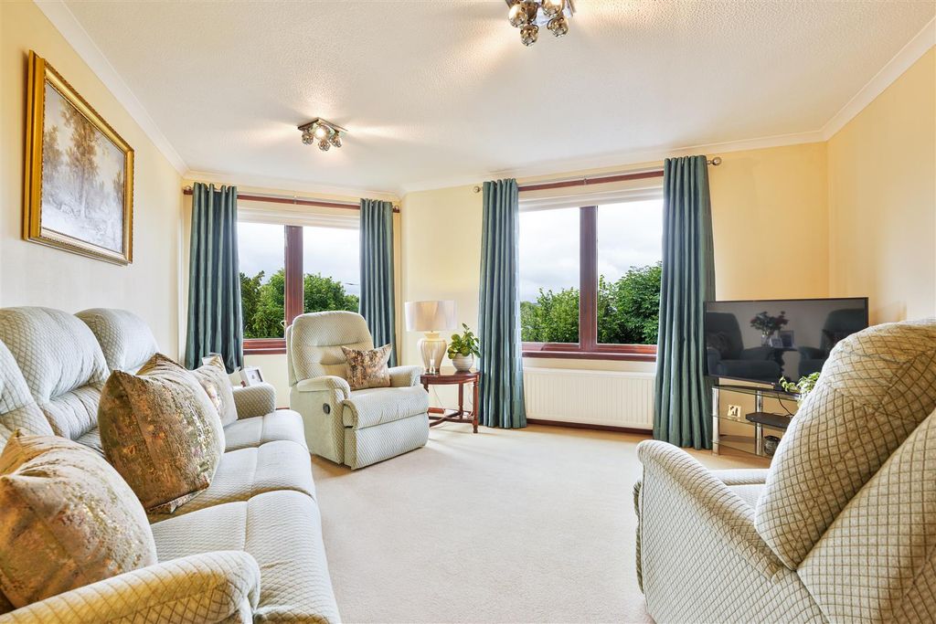 Additional image 4 of 3 bed flat for saleElvan Court, Motherwell ML1