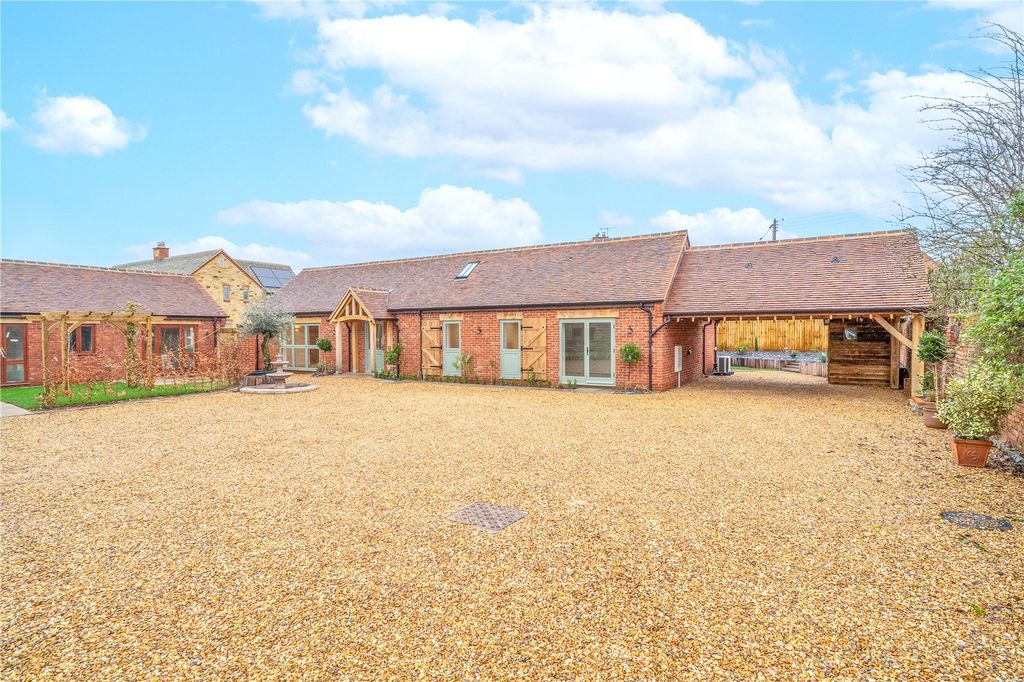 Property photo 3 of 27 Picture No. 25