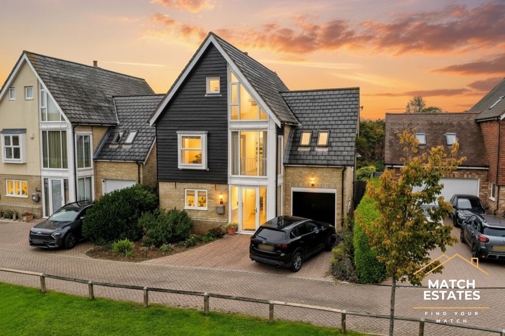 Property photo 1 of 21