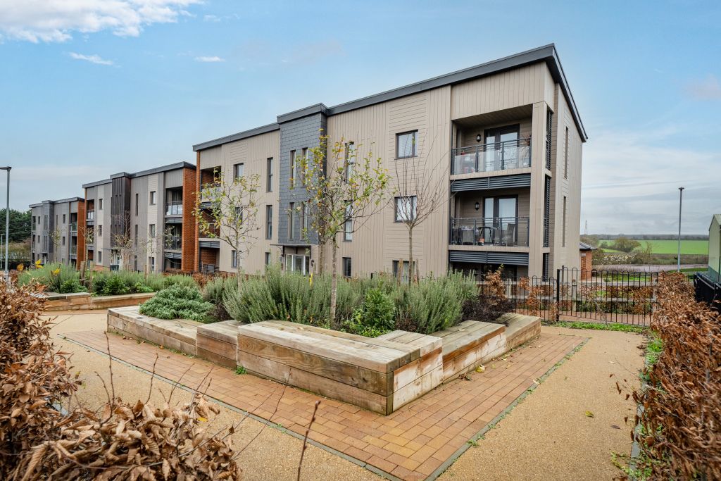 Property photo 1 of 22