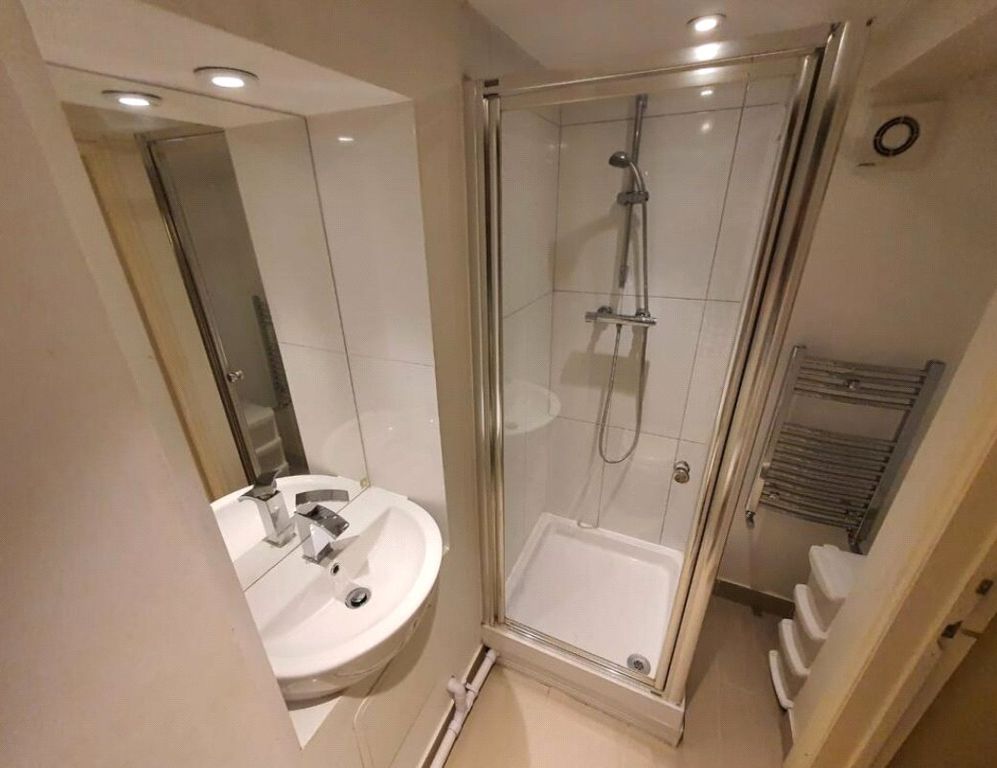 Property photo 2 of 7 Picture No. 06