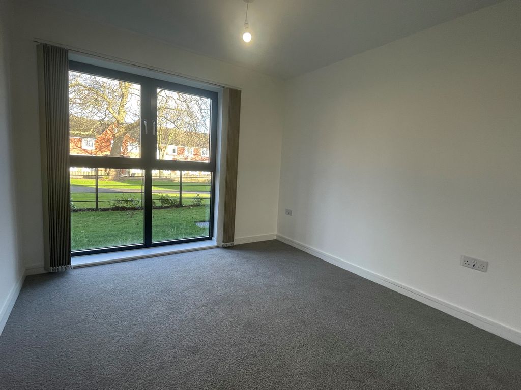 Property photo 3 of 4