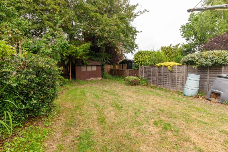 Property photo 2 of 10 Garden
