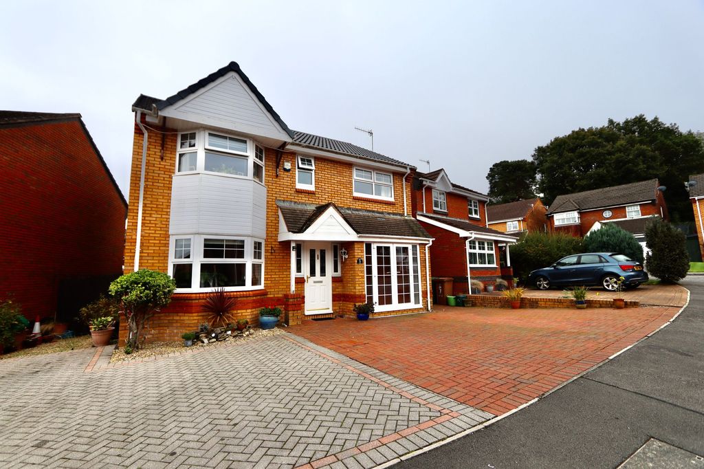 Property photo 1 of 55