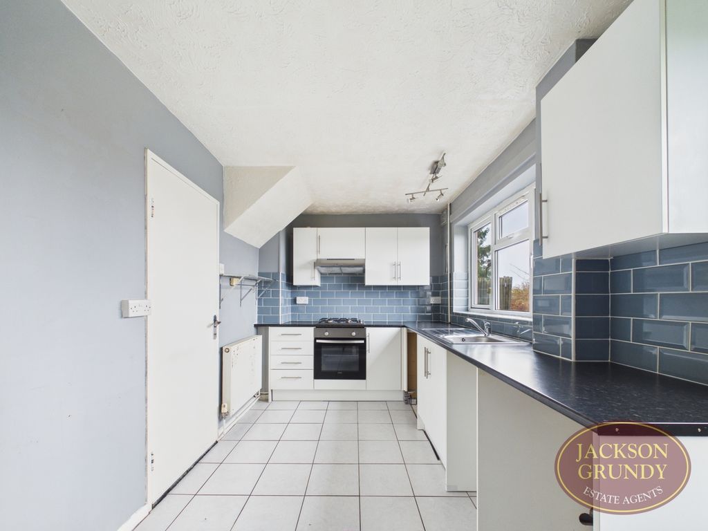 Property photo 3 of 10 Swale Drive