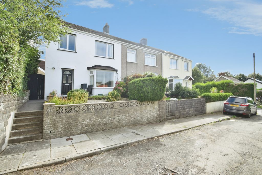 Property photo 3 of 48