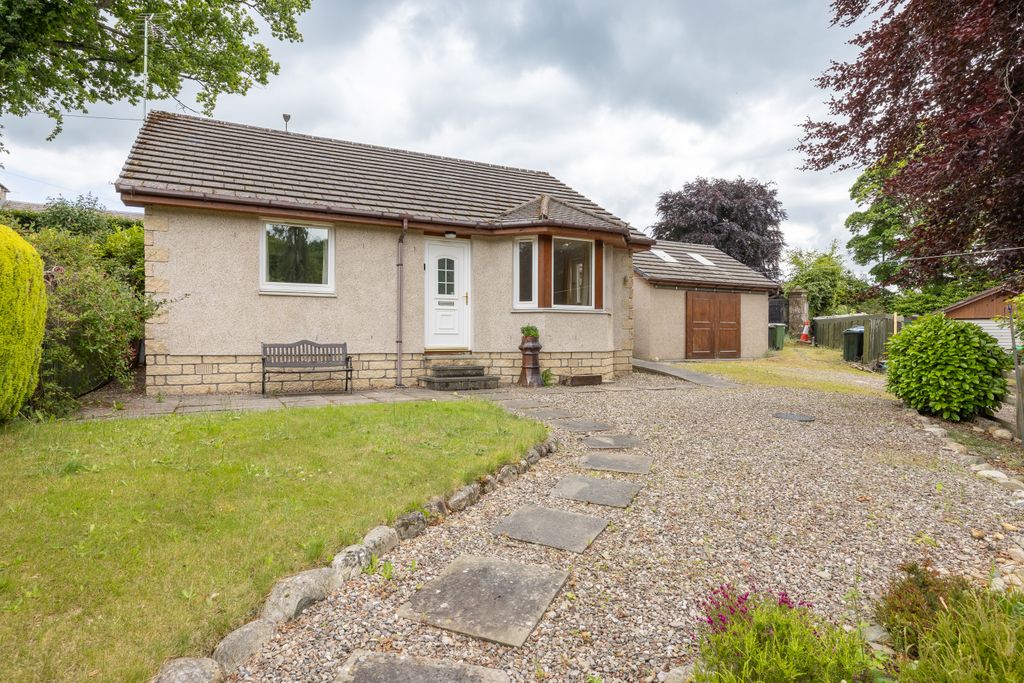 Property photo 3 of 26