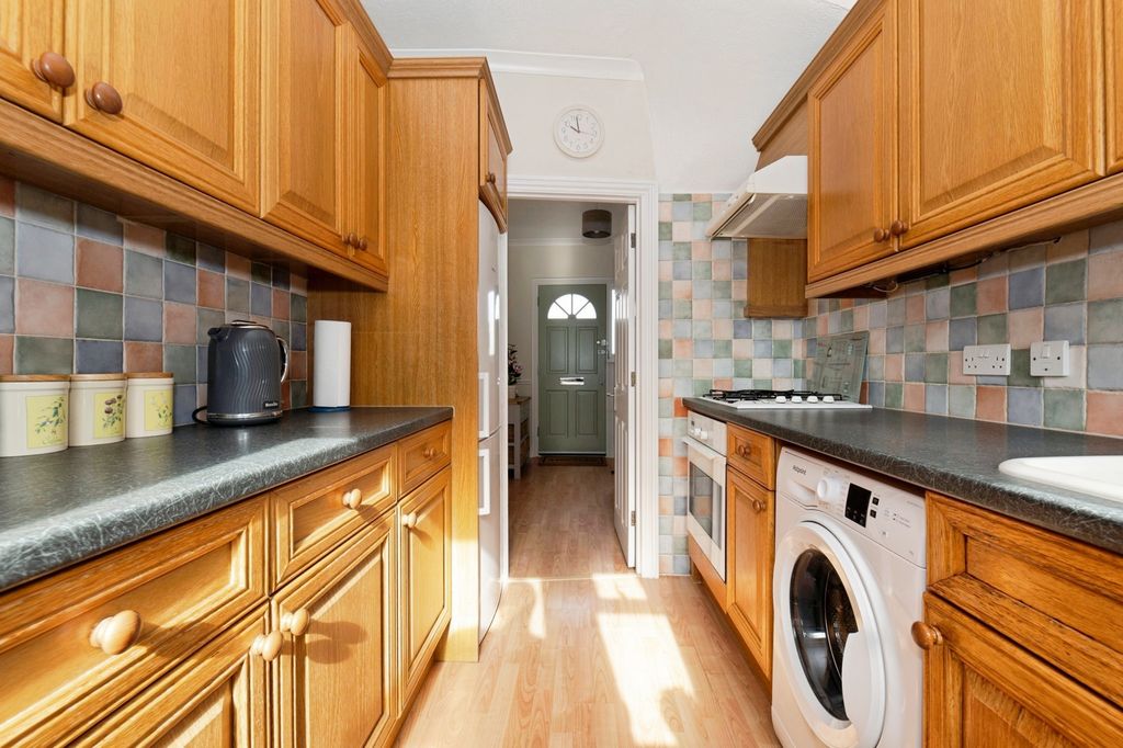 Property photo 2 of 13 Kitchen