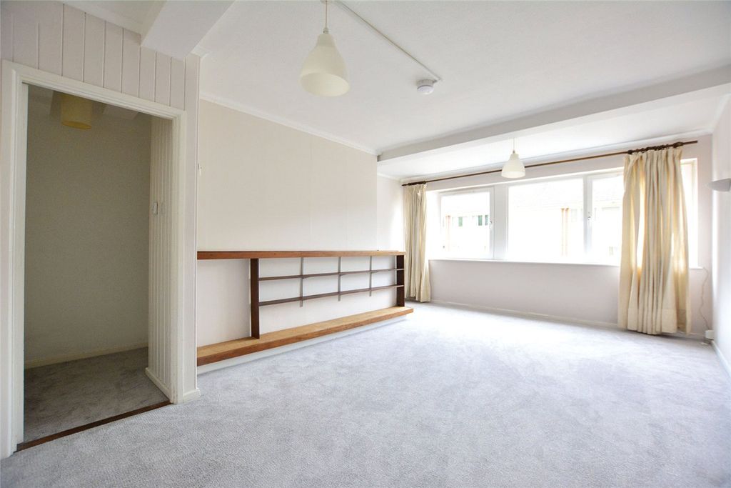Property photo 2 of 11 Picture No. 40