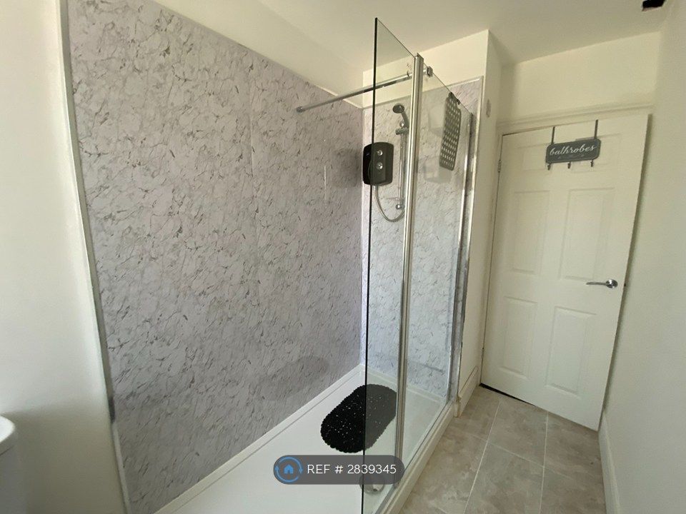 Additional image 12 of 2 bed flat to rentMostyn St, Llandudno LL30