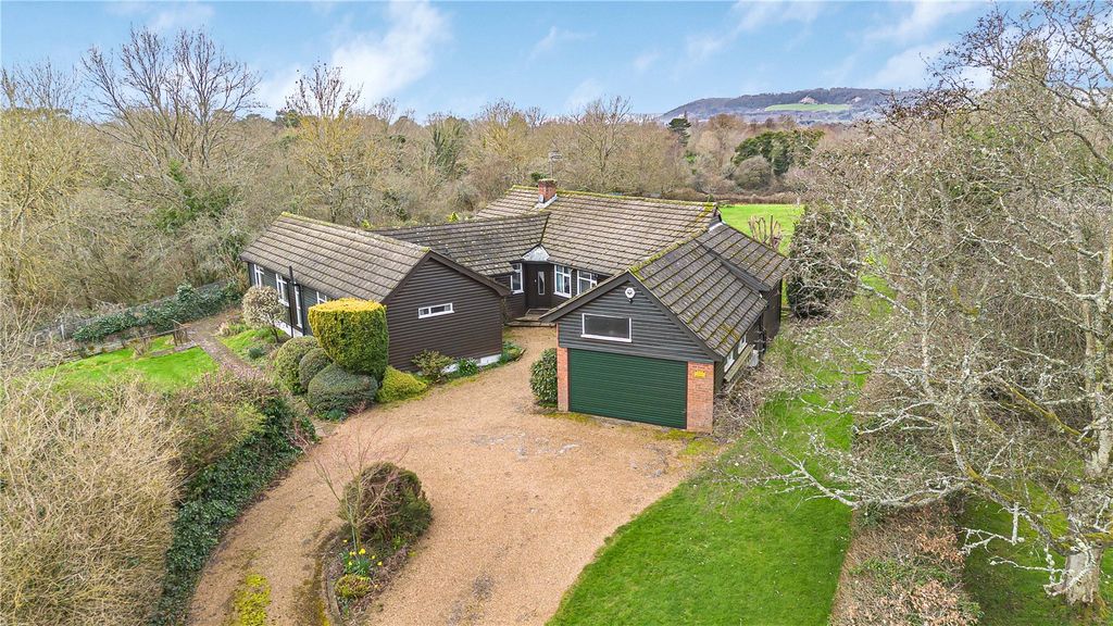 Property photo 3 of 16 Picture No. 02