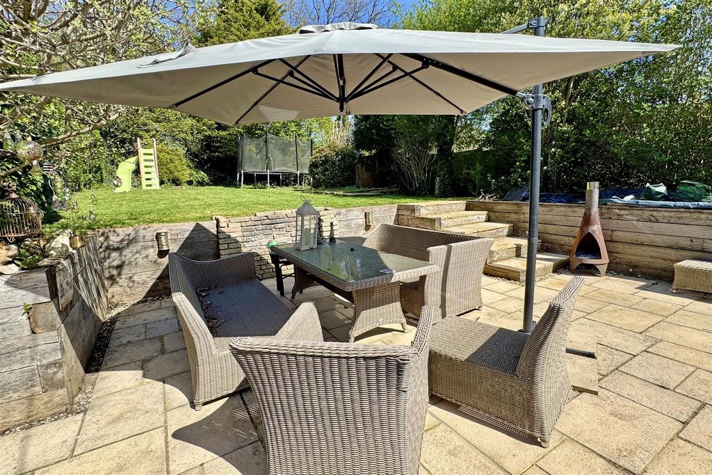 Property photo 2 of 18 Patio.Jpg