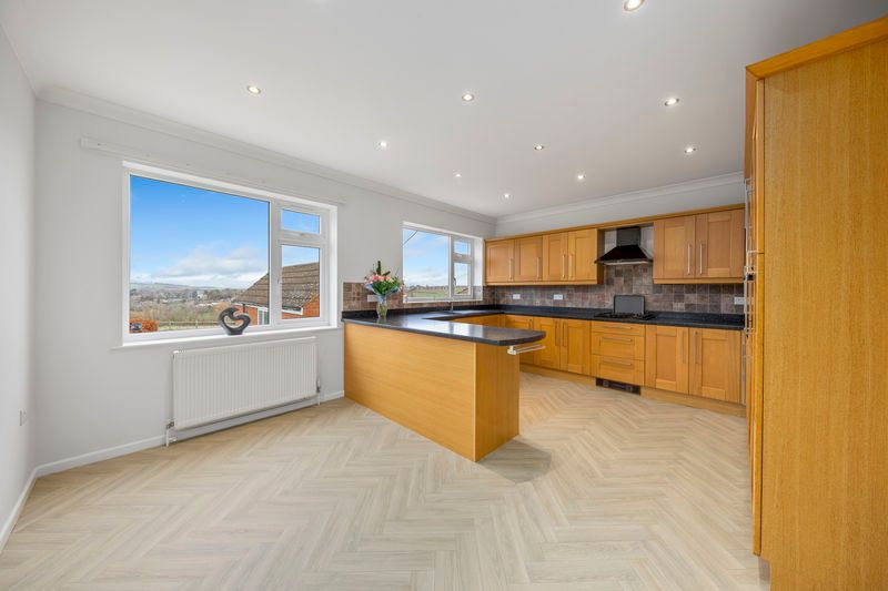 Property photo 3 of 33 Kitchen-Diner