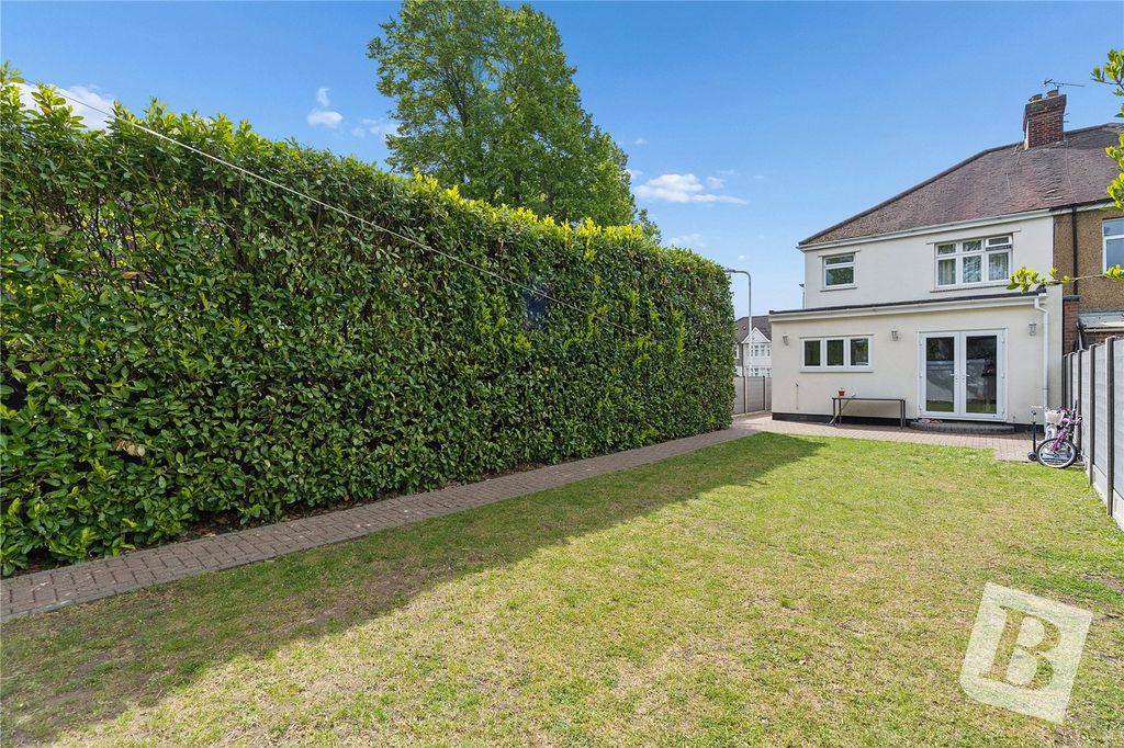 Property photo 3 of 17 Rear Garden