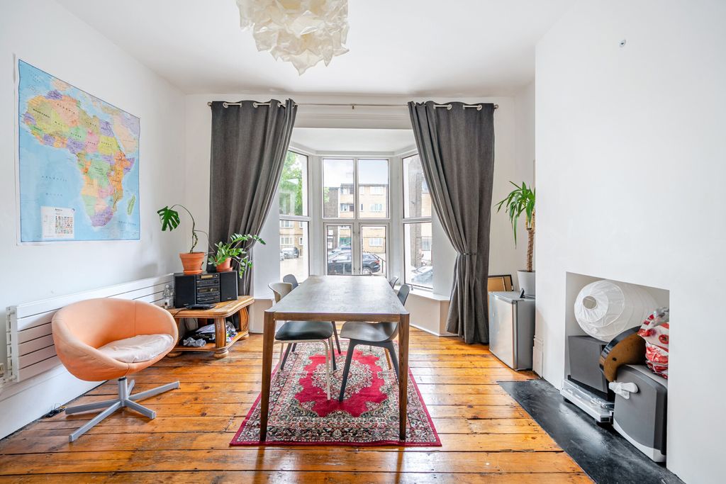 Property photo 2 of 37 1457746-25-6A032c...