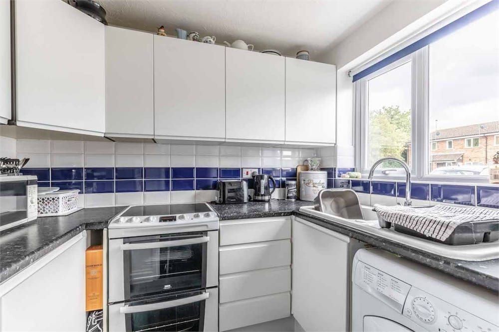 Property photo 3 of 10