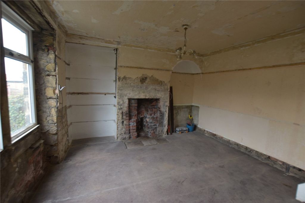 Property photo 2 of 5 Picture No. 02