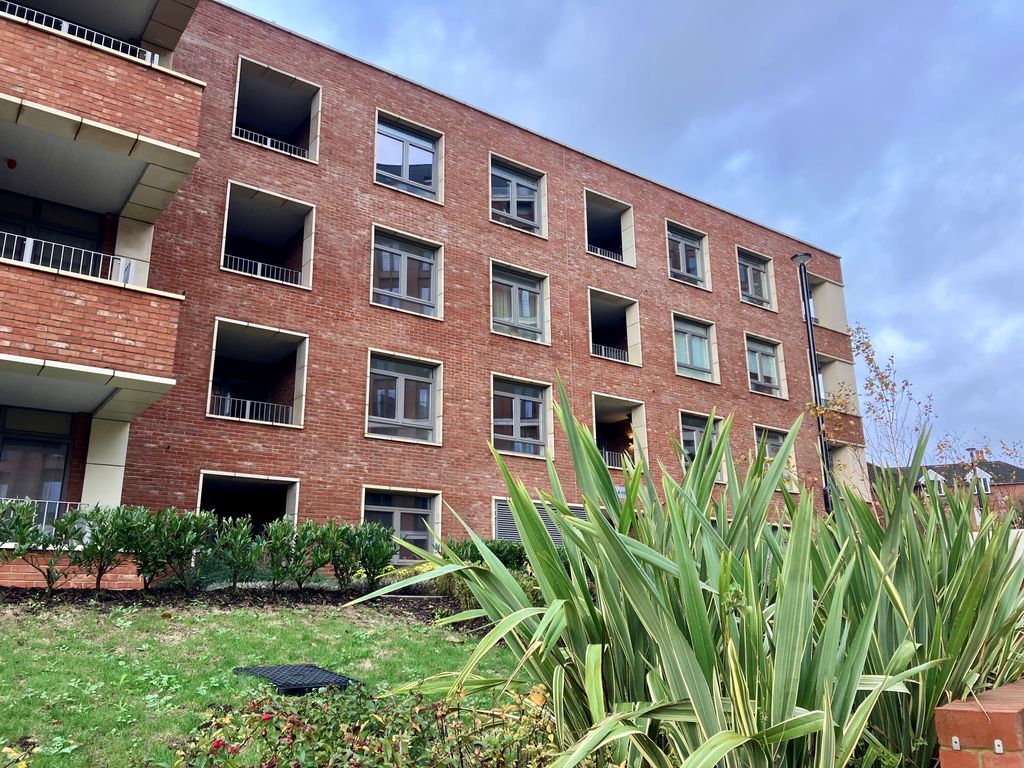 Property photo 1 of 14