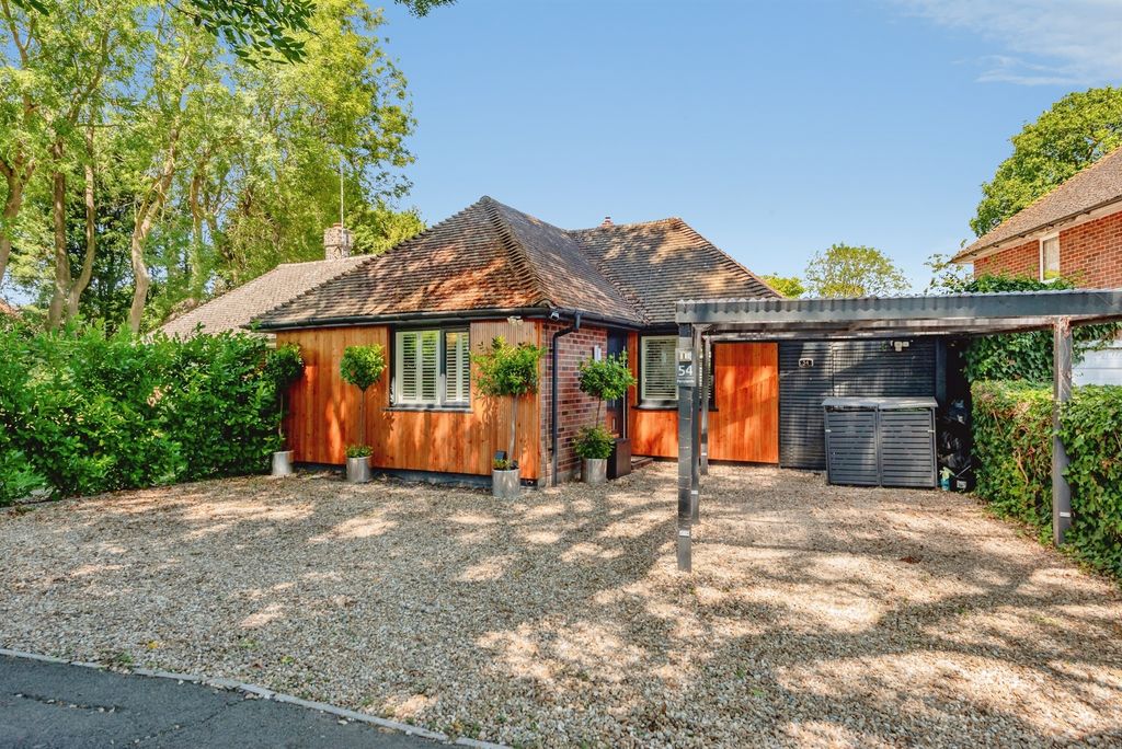 Property photo 1 of 10