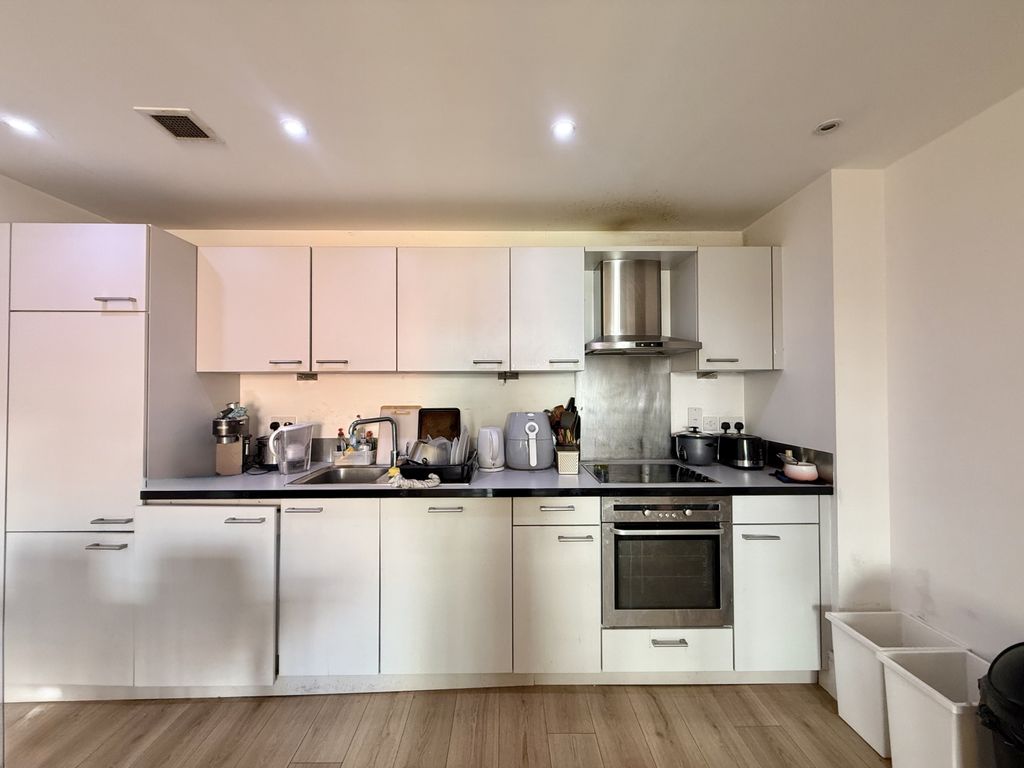 Property photo 3 of 10 Img_9164