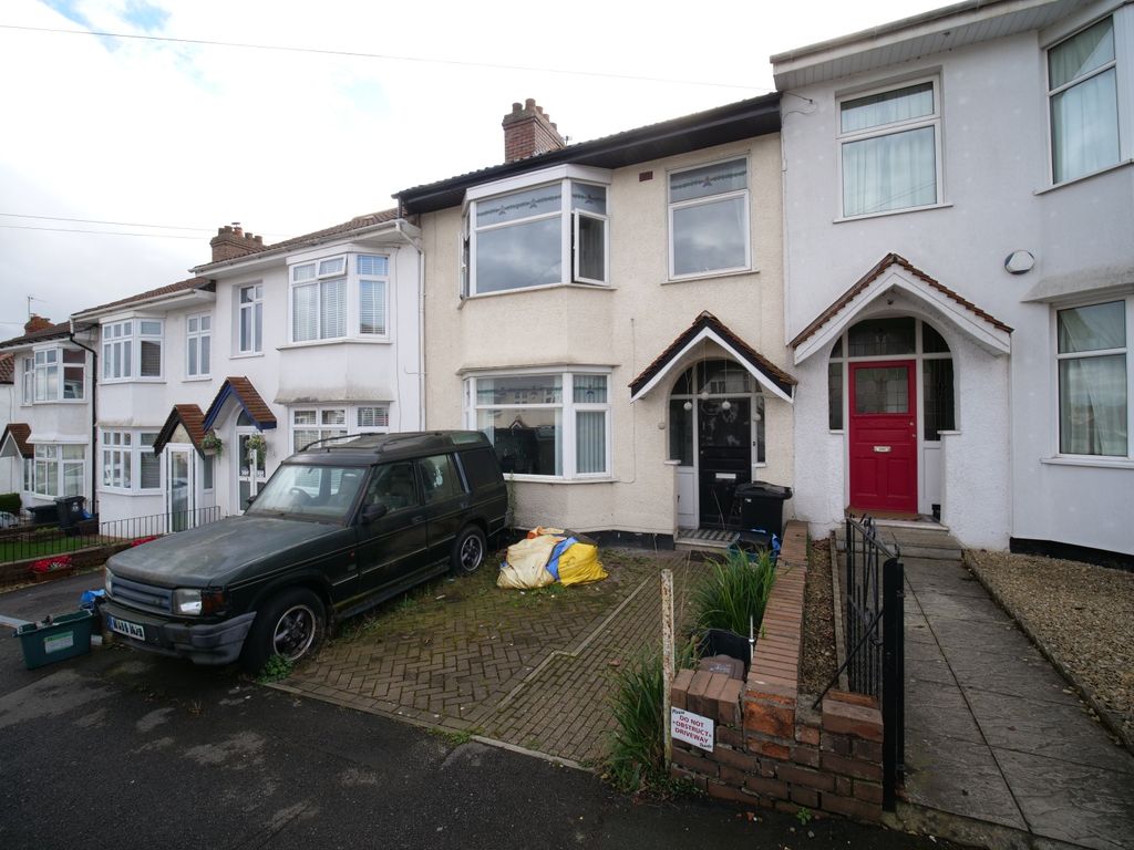 Property photo 1 of 18 Front View