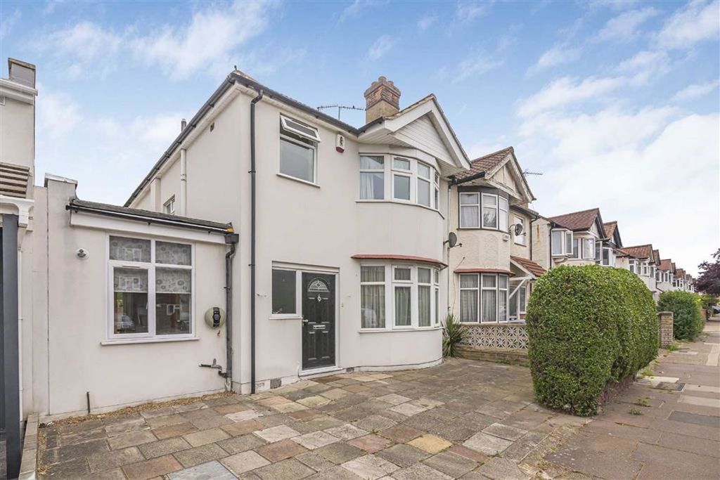 Property photo 1 of 9