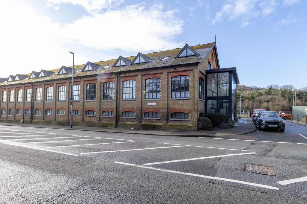 Property photo 1 of 11 Picture 1