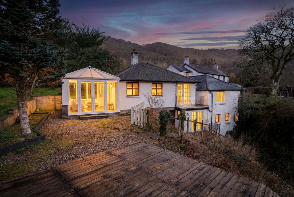 Property photo 3 of 50