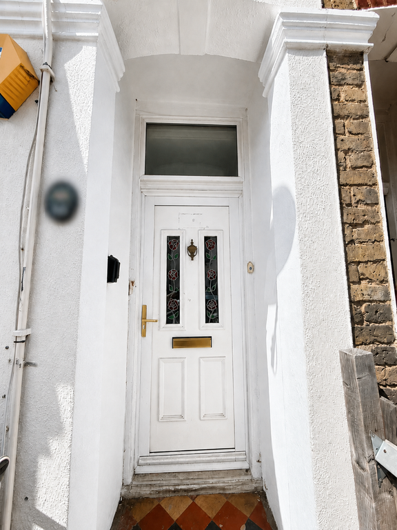 Property photo 1 of 8