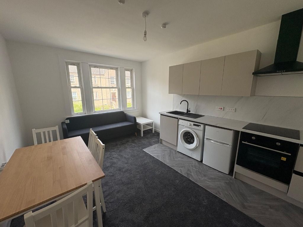 Property photo 2 of 11 Photo 2