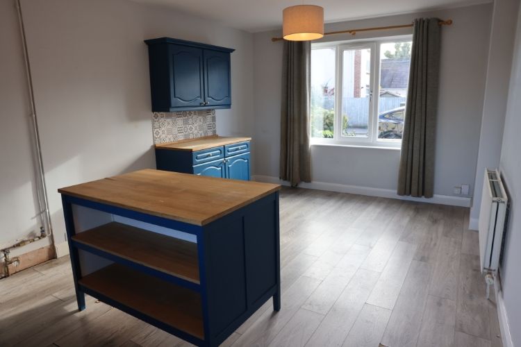 Property photo 2 of 12 Property