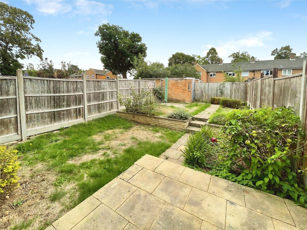 Property photo 3 of 12 Picture No. 11