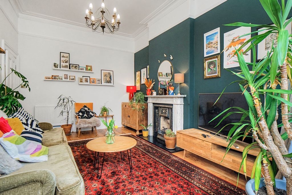 Property photo 3 of 14 Property Image 3