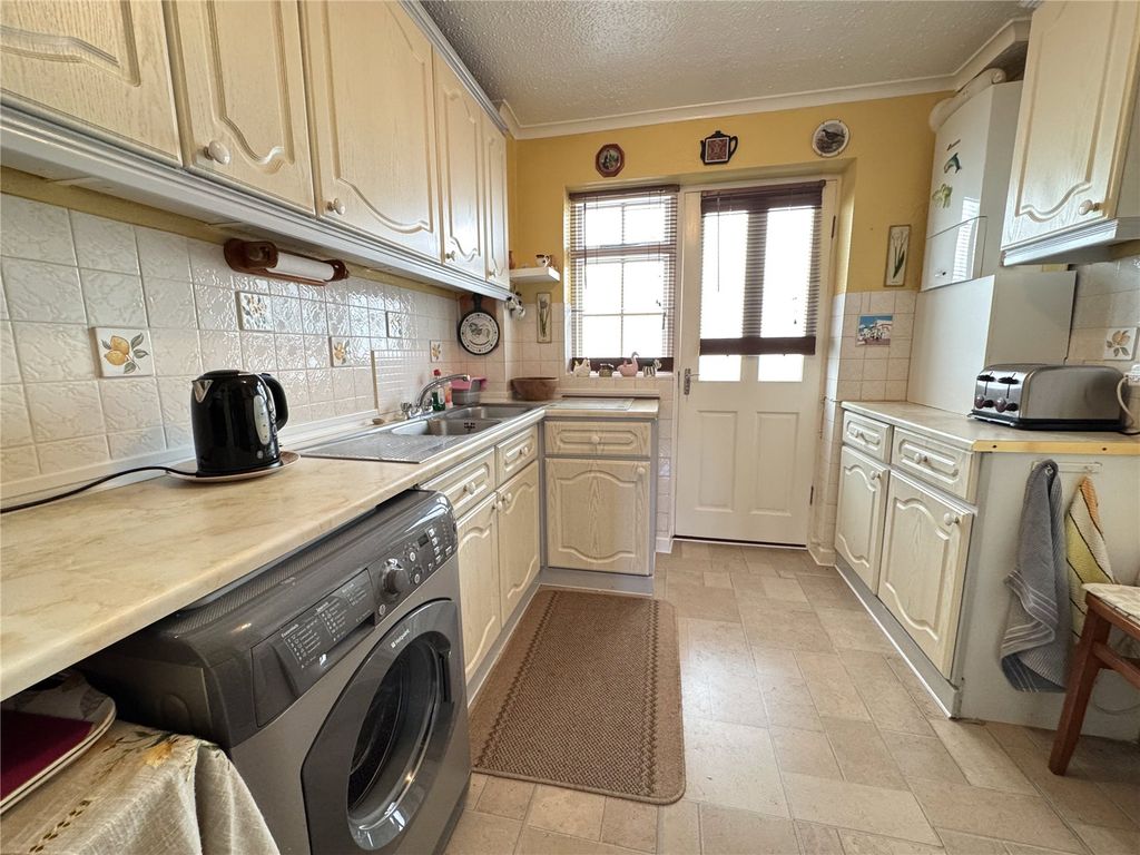 Property photo 3 of 15 Picture No. 04