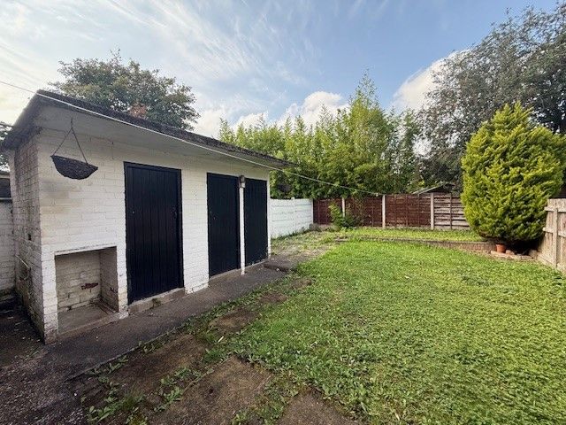 Property photo 2 of 11