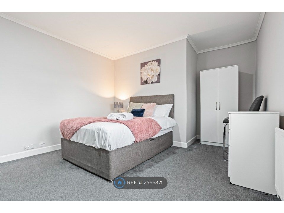 Property photo 1 of 27