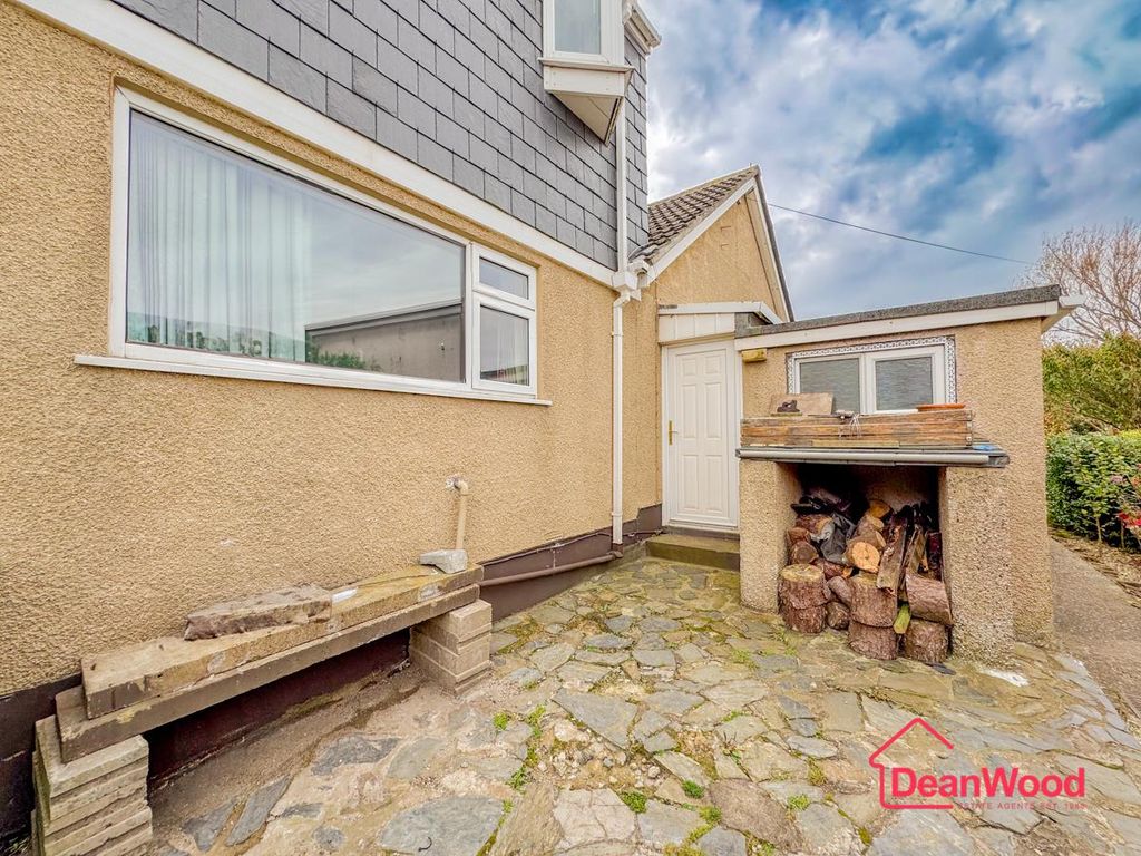 Property photo 3 of 26 Untitled-35.Jpg